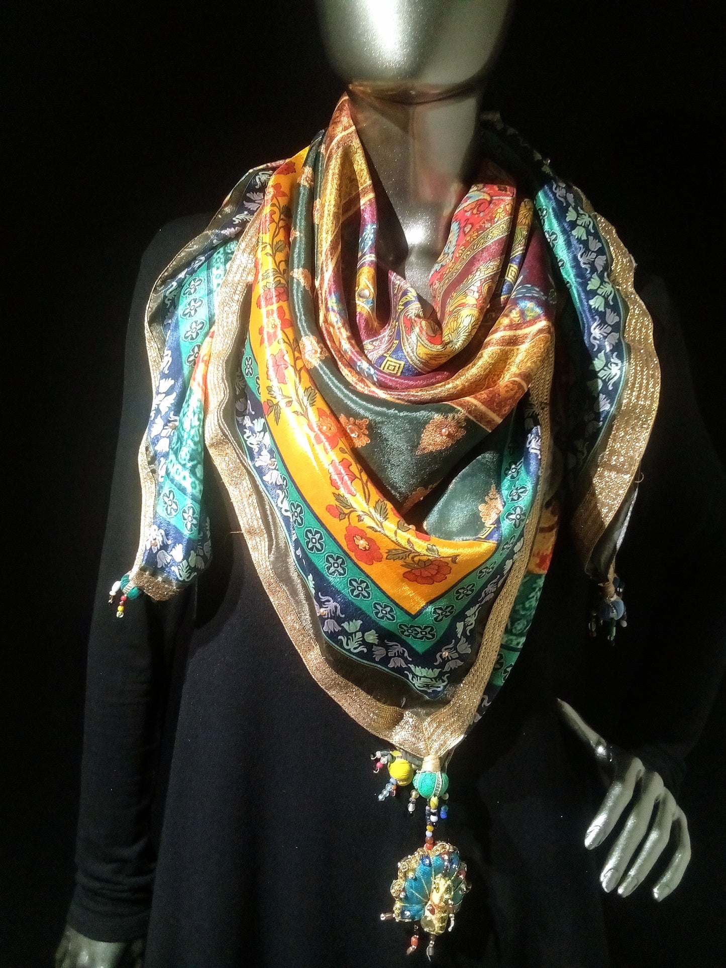 Châle Peacock modèle 37