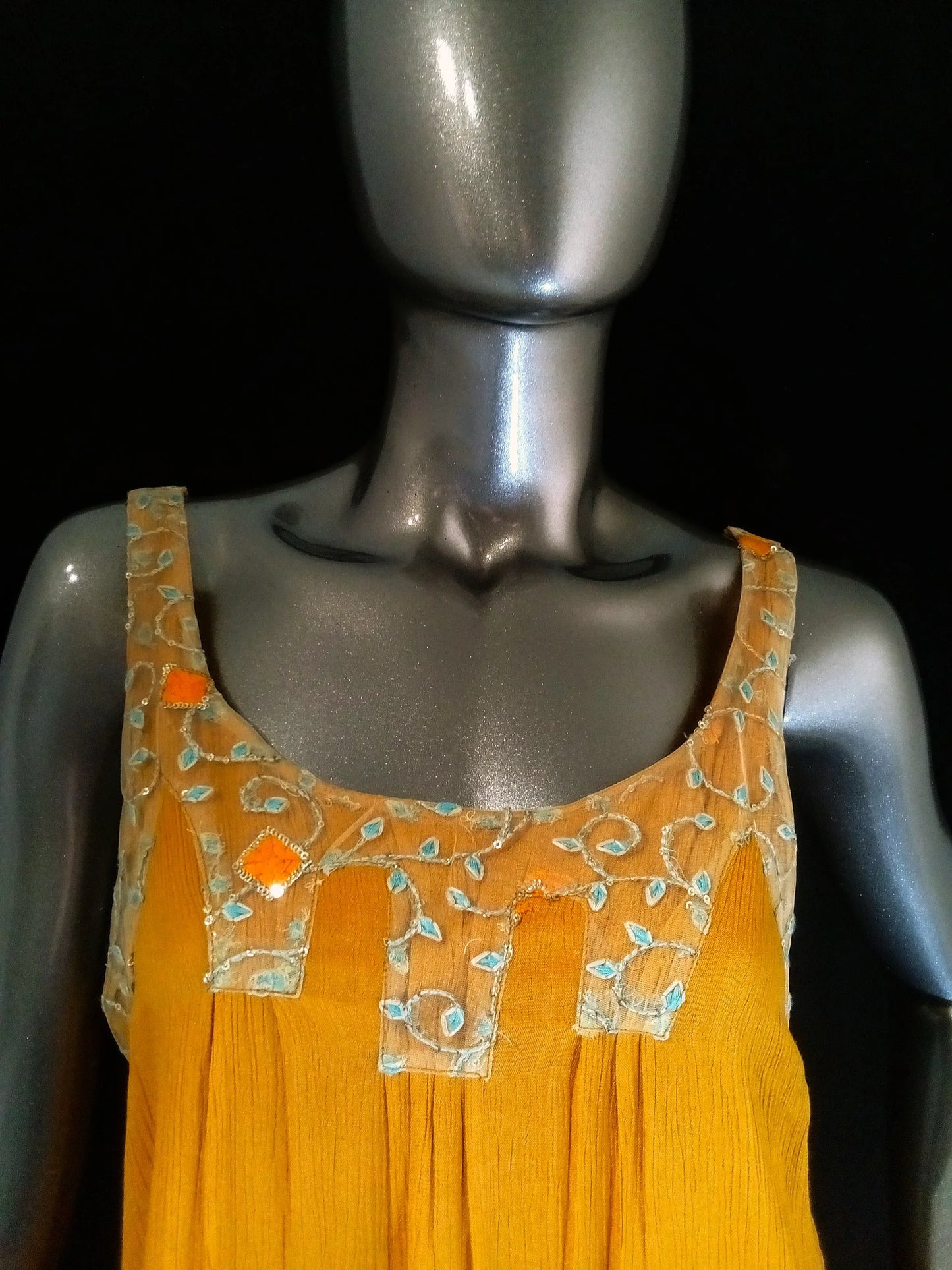 Safran yellow long boho tulle robe femme élégante with silver floral embroidery and round neckline by ALTER EGO, tenue chic. - Robe Jali Fleurs Safran - S - ALTER EGO
