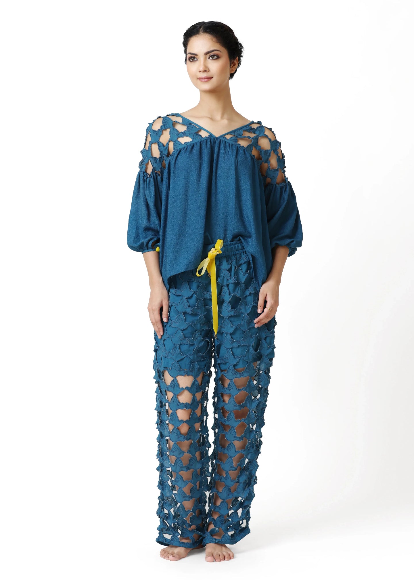Off-white pantalons large with intricate cutout broderie, elastic waist, styled by ALTER EGO for a tenue chic femme look. - Pantalon DOVE - S / Bleu - ALTER EGO