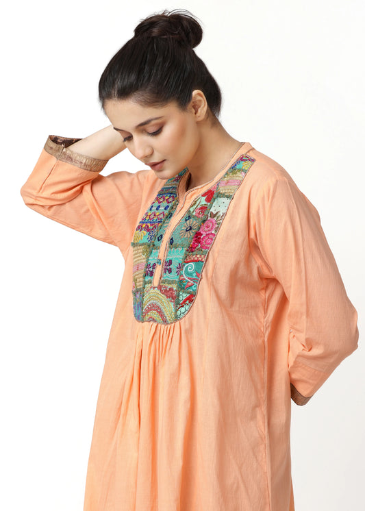 Apricot long-sleeve robe femme élégante with colorful embroidered plastron, loose boho style, premium feminine fashion by. - Robe PLASTRON ABRICOT - S - ALTER EGO