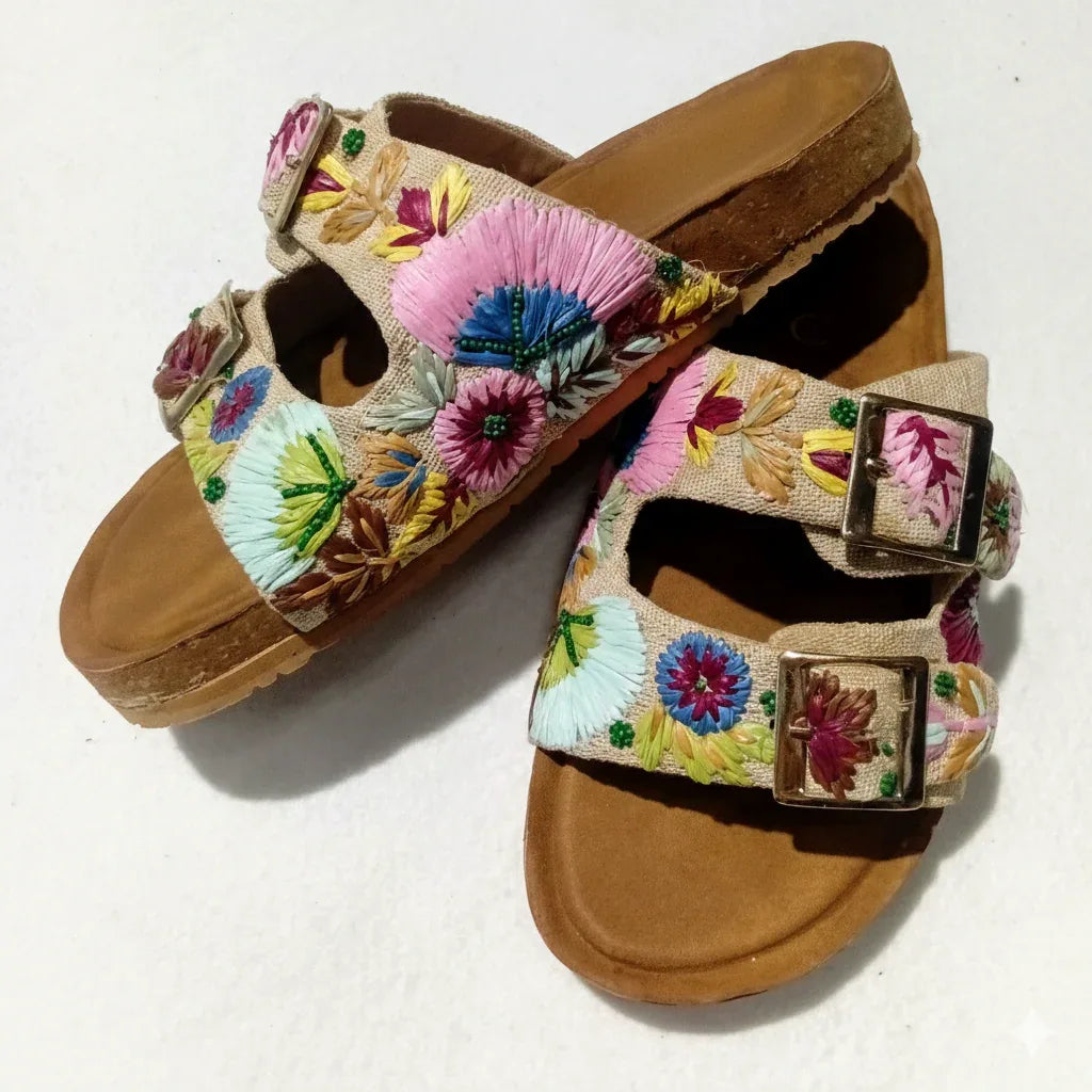 Camel sandals with colorful floral embroidery, double buckle straps, and a soft footbed for a tenue chic femme look by ALTER . - Sandale RAPHIA - 36 - ALTER EGO