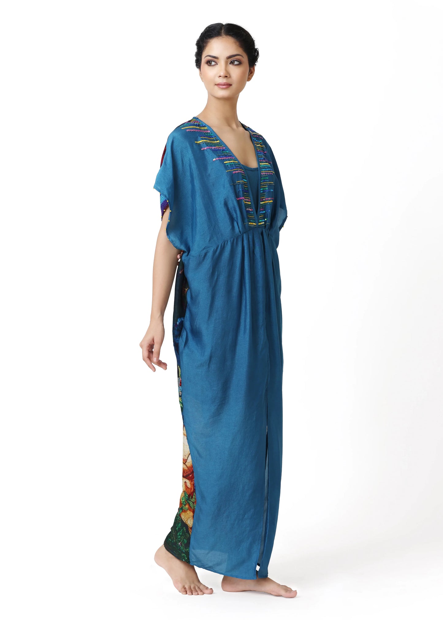 Blue caftan robe femme élégante with V-neck embroidery and 3/4 sleeves, showcasing ALTER EGO's style femme raffiné and mode. - Caftan EDEN - S - ALTER EGO