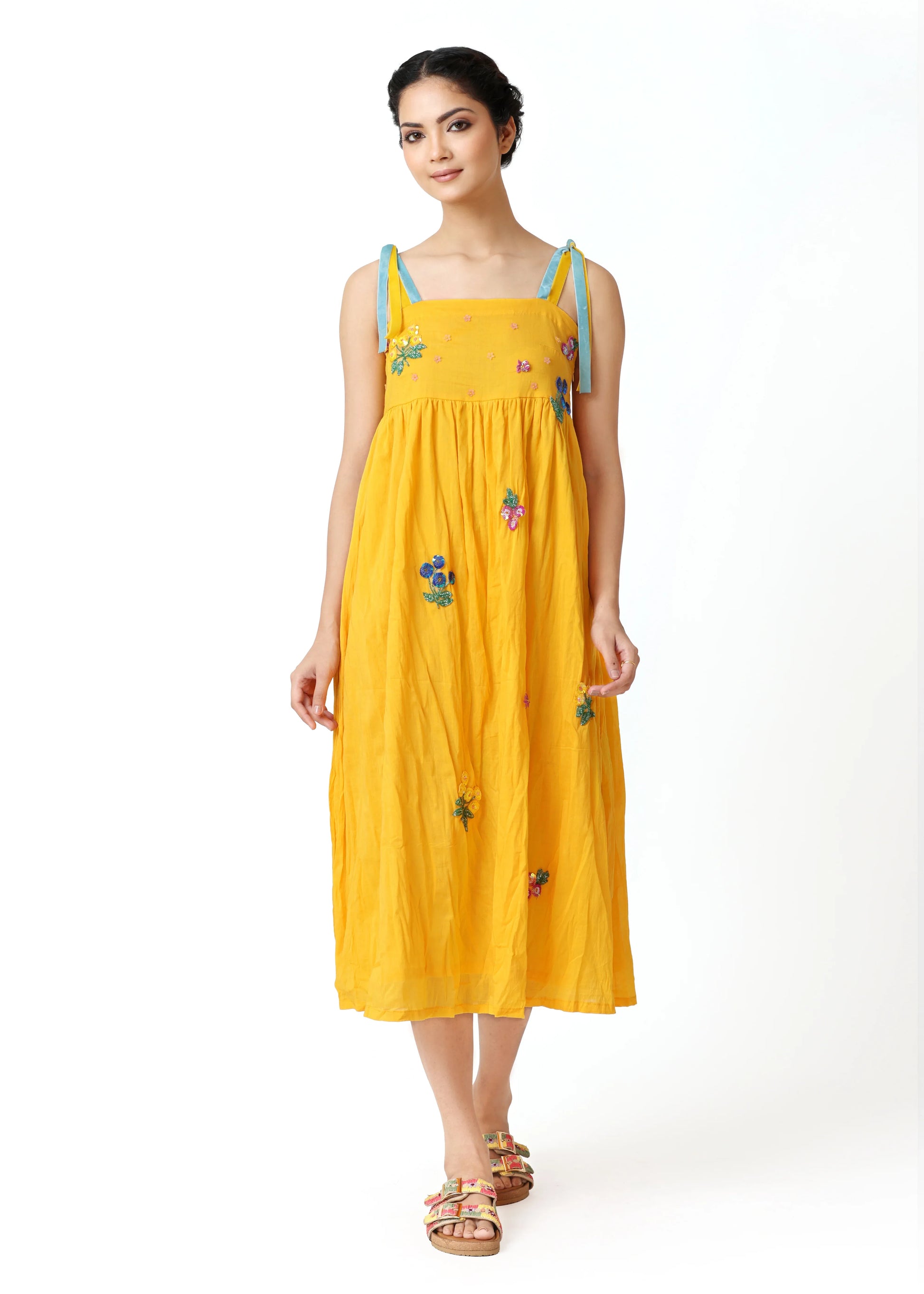 Yellow sleeveless midi robe femme élégante with floral broderie, tie shoulder straps, flowing cotton fabric, style femme. - Robe BLOOM - S - ALTER EGO