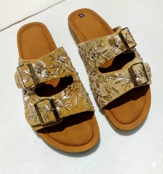 Beige suede Sandale VELVET with gold embroidered floral patterns and double buckles, perfect for robe femme élégante and. - Sandale VELVET - 36 - ALTER EGO